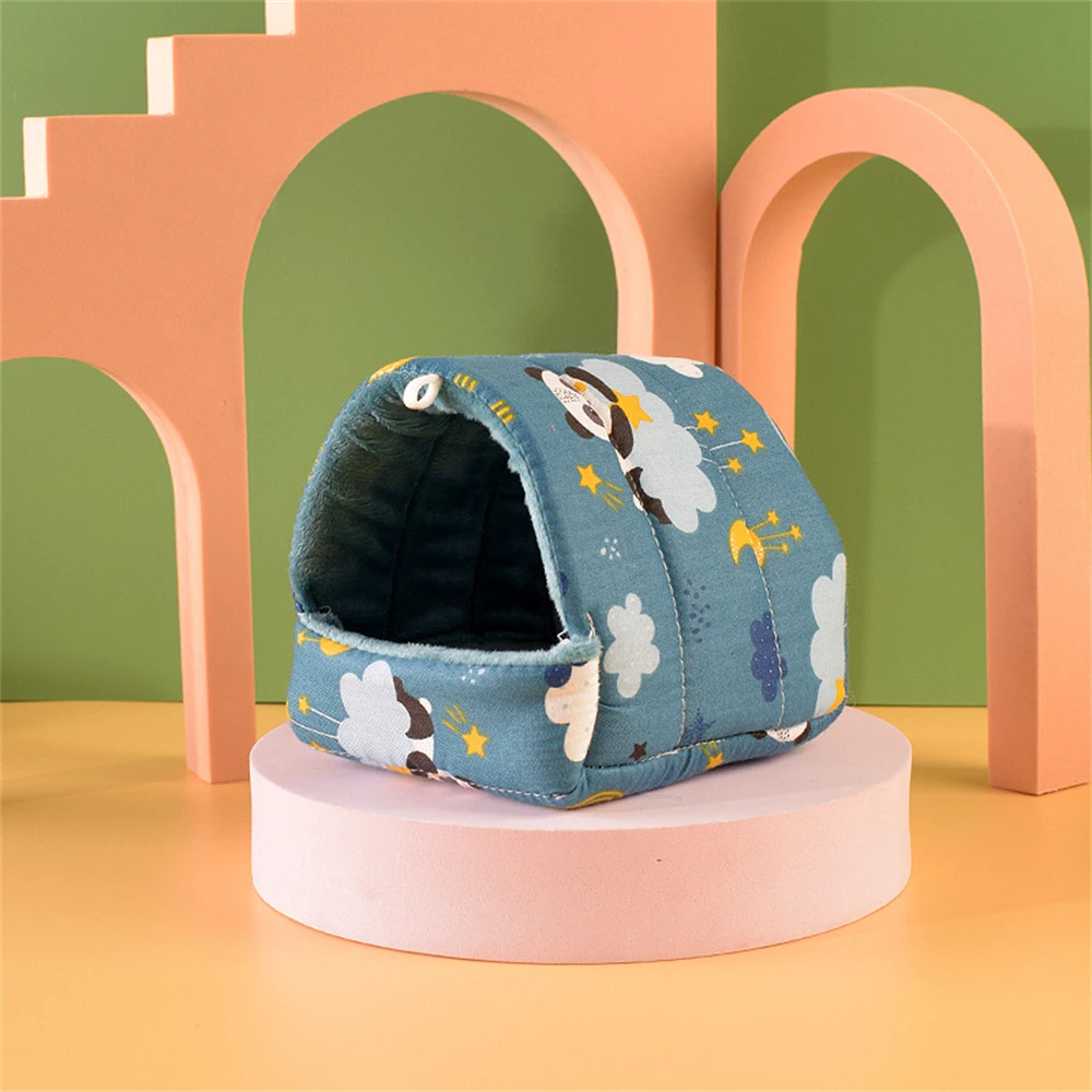 Ninho de Pelúcia para Hamster Pequeno 8x8 cm com Gancho de Fixação - Image 6