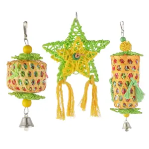 brinquedo para pássaros de bambu e rattan
