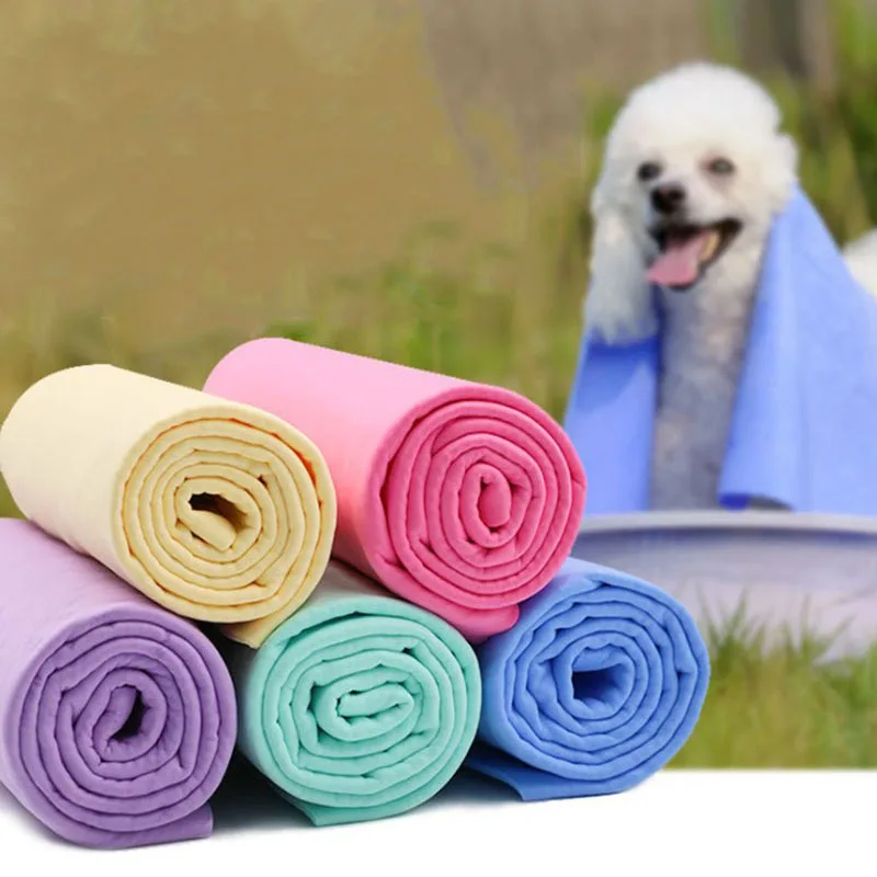 Toalha Super Absorvente para Cães e Gatos de PVC 66x43 cm para Secagem Rápida - Imagem 2
