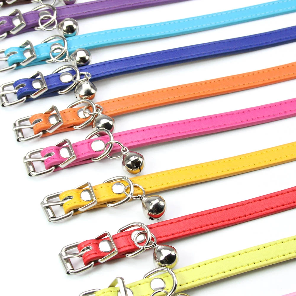 Coleira Básica para Gatos e Cães Pequenos de Couro PU com Sino - Imagem 3