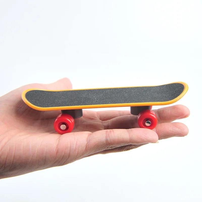 Skate de Treinamento para Pássaros e Papagaios com Lixa na Superfície - Imagem 4