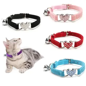 coleira de veludo elástica para gato