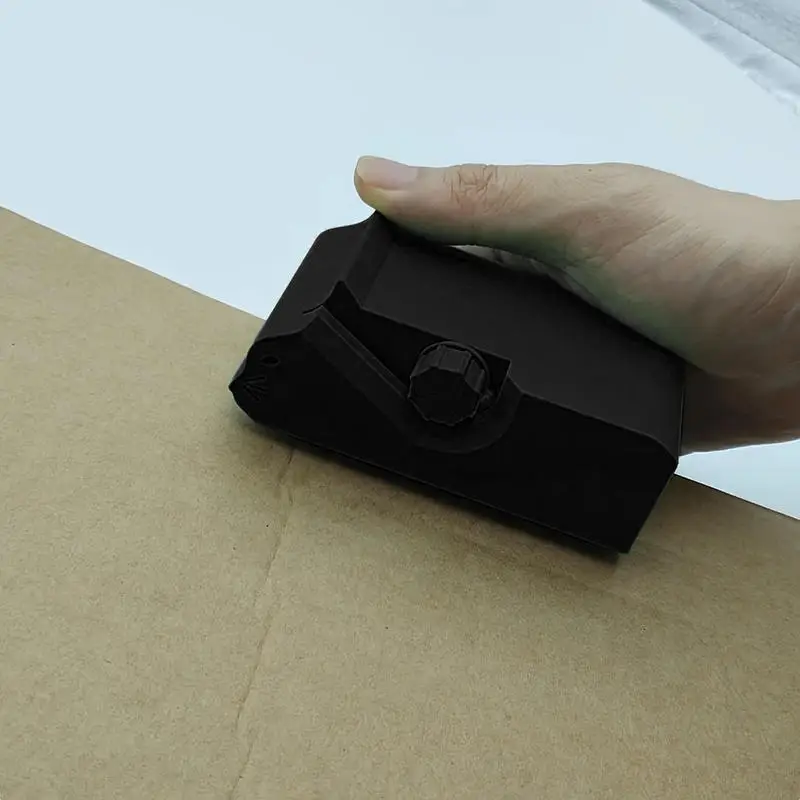 Cortador de Papelão para Gatos de Plástico PS Amarelo para DIY - Imagem 4