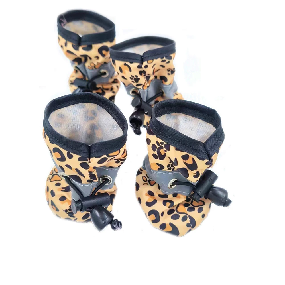 Sapatos para Cães Pequenos de Verão Ajustáveis Antiderrapantes - Imagem 4