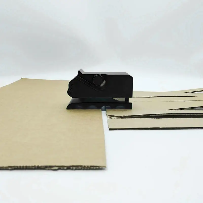 Cortador de Papelão para Gatos de Plástico PS Amarelo para DIY - Imagem 5