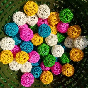 brinquedo bola sepak takraw para pássaros