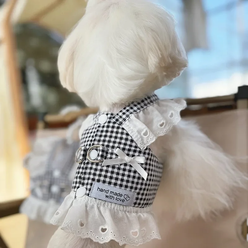 Vestido de Princesa para Cães Xadrez Preto com Renda - Imagem 5