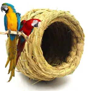 ninho de palha para pássaros