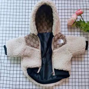 casaco para cães pequenos