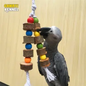 brinquedo de madeira para pássaros