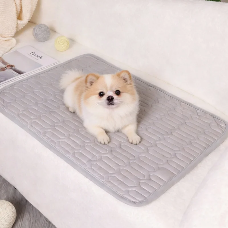 Almofada de Resfriamento para Cães e Gatos Lavável Antiderrapante - Image 3