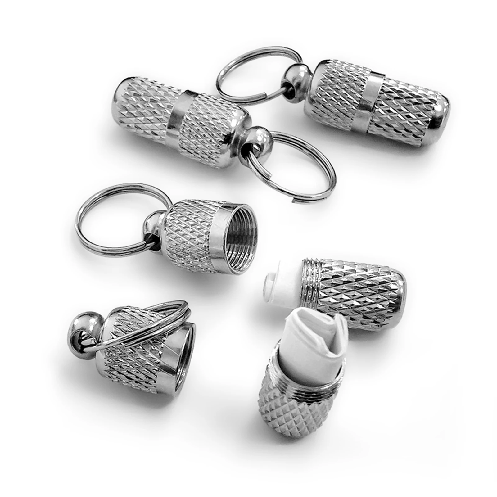 Pingente de Identificação para Cães e Gatos de Latão 8x21mm com Papel Interno - Imagem 4