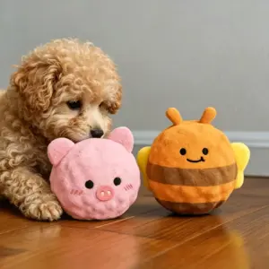 bola de pelúcia para cães com som
