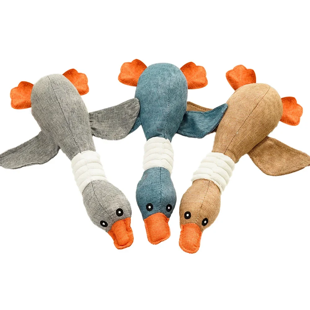 Brinquedo de Pelúcia para Cães Pato com Som para Mastigar - Imagem 2