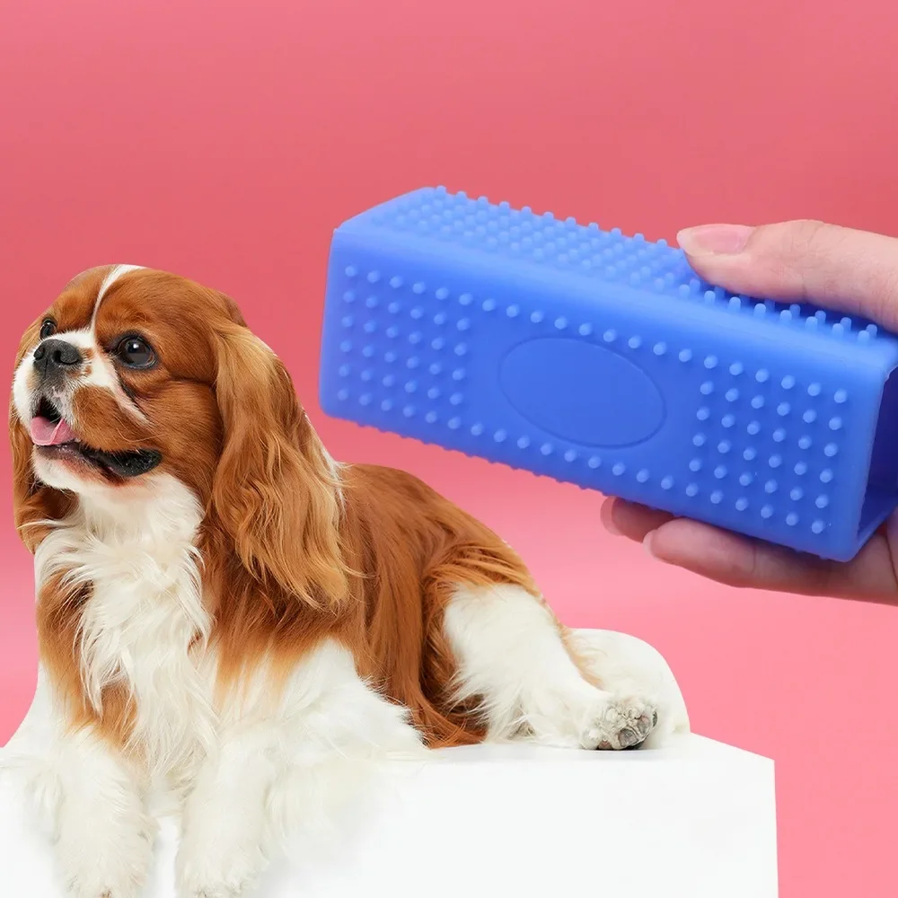 Escova Removedora de Pelos para Cães e Gatos de Silicone Oco - Imagem 4