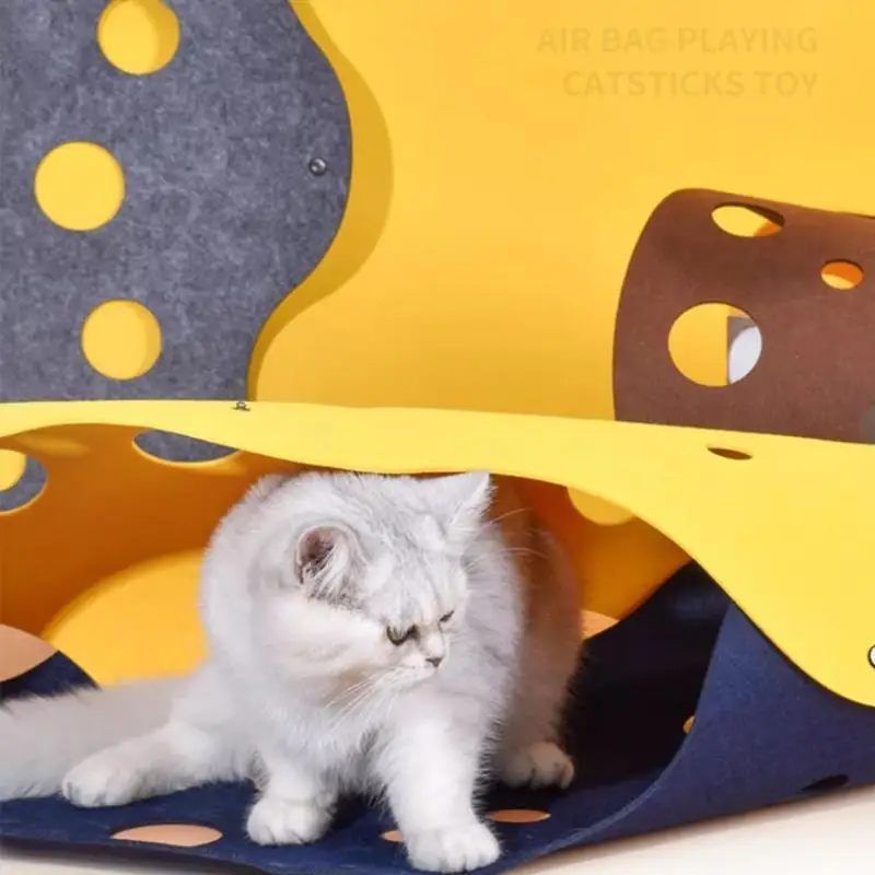 Brinquedo Modular para Gatos de Feltro Dobrável com Pompom - Image 2