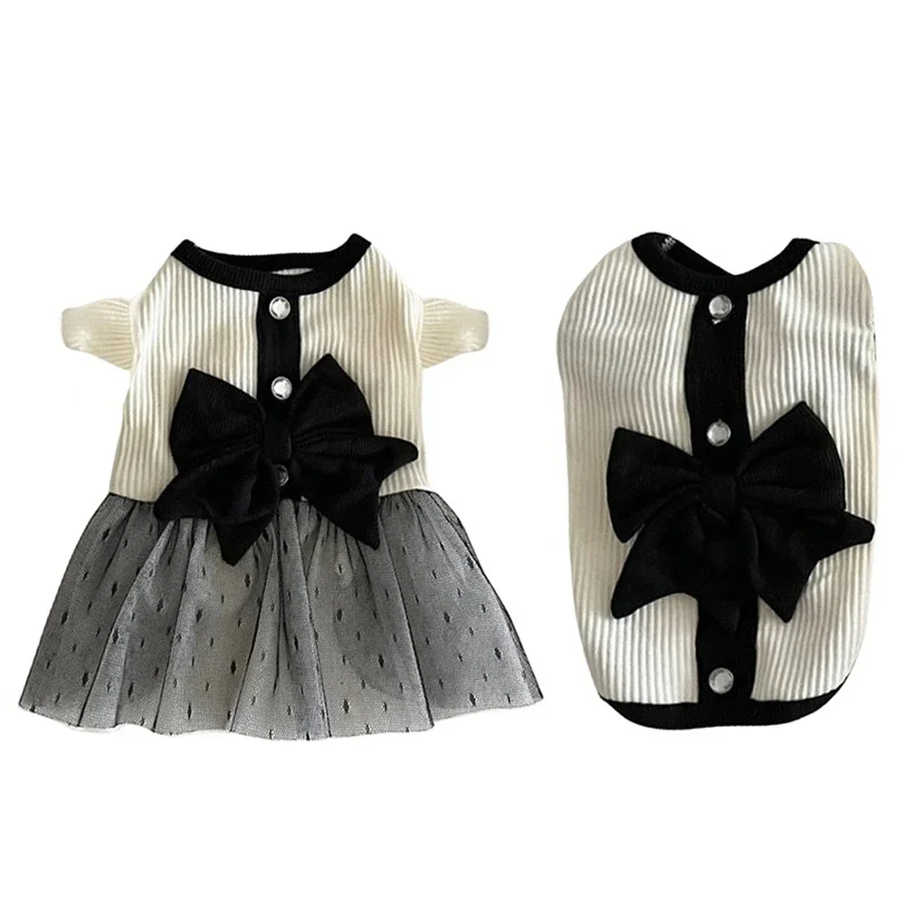 Vestido para Cães Pequenos de Fio com Laço Preto e Branco - Imagem 6