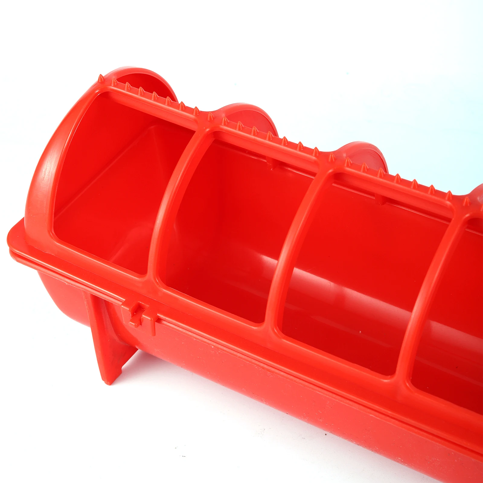 Comedouro para Aves Plástico com 22 Furos e 40 cm - Imagem 4