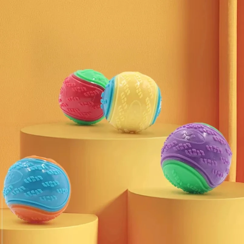 Brinquedo Bola para Cães de TPR 6,5 cm para Limpeza dos Dentes - Imagem 4