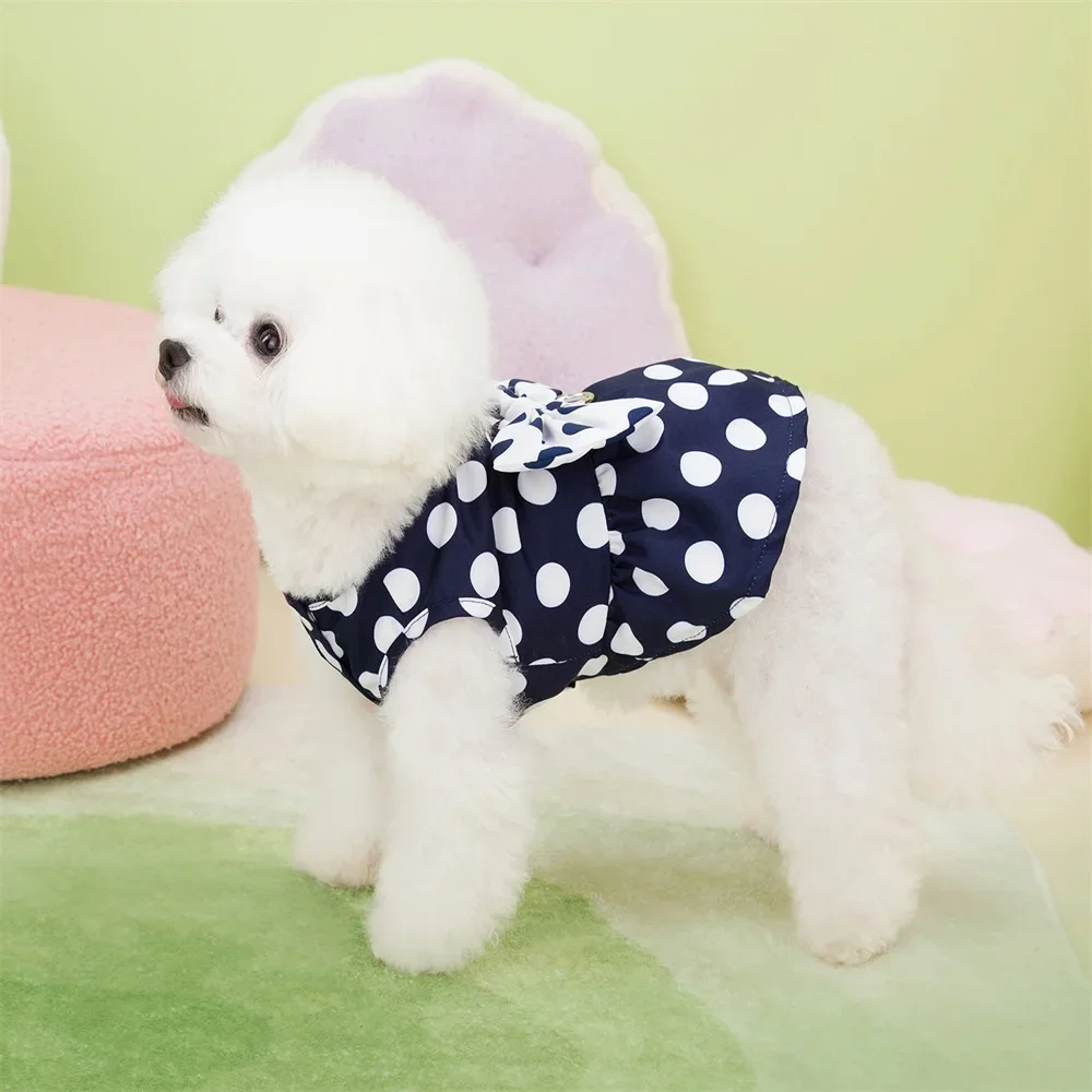 Vestido para Cães e Gatos Estampa Poá Azul Marinho com Laço - Imagem 4