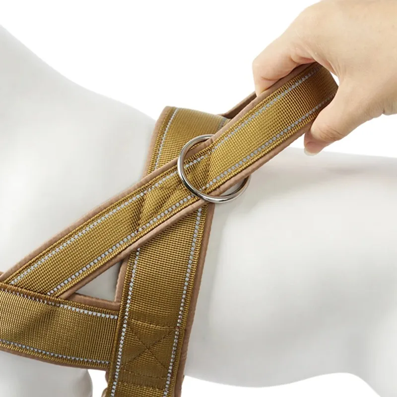 Arnês Tático para Cães Grandes de Nylon Ajustável com Alça e Refletivo - Imagem 3