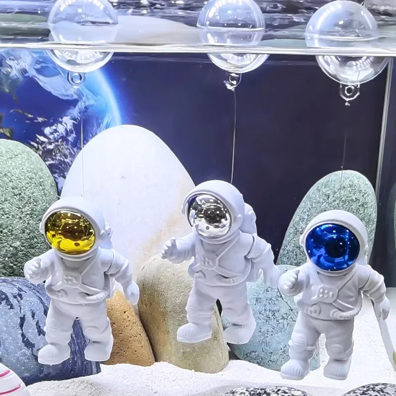 ornamento astronauta flutuante para aquário