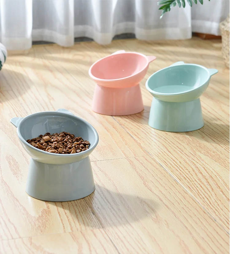 Tigela para Cães e Gatos de Plástico com Fundo Alto Antiderramamento - Imagem 2