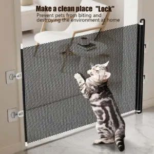 portão retrátil para cães e gatos