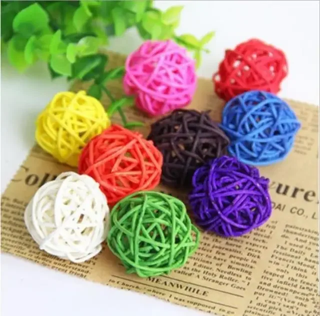 Brinquedo de Rattan para Pássaros e Roedores 3 cm 10 Unidades para Bicar e Roer - Imagem 3