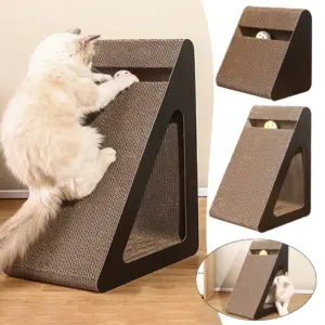 arranhador para gatos de papelão com bolas giratórias