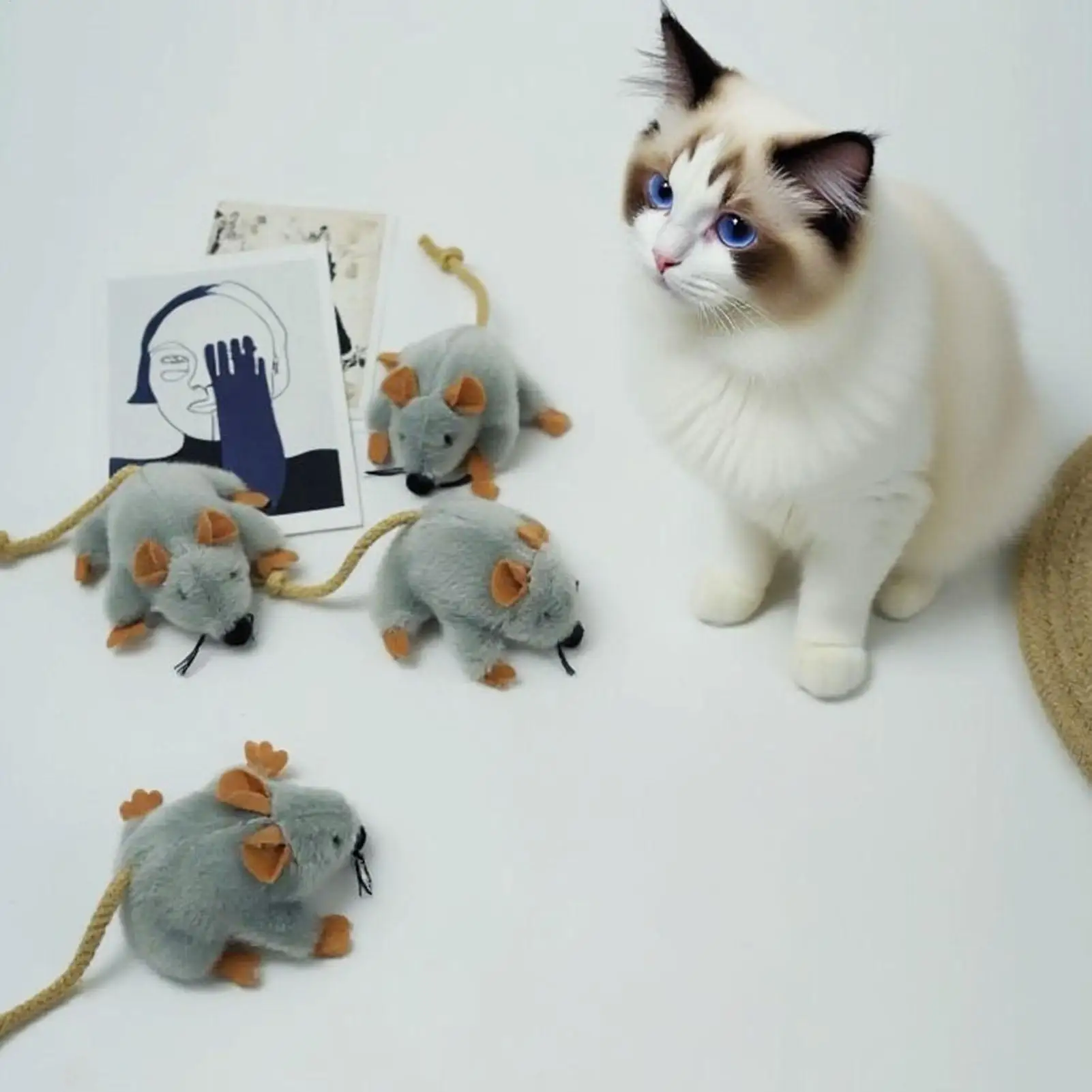 Brinquedo de Rato para Gatos de Pelúcia com Cauda em Movimento - Imagem 2