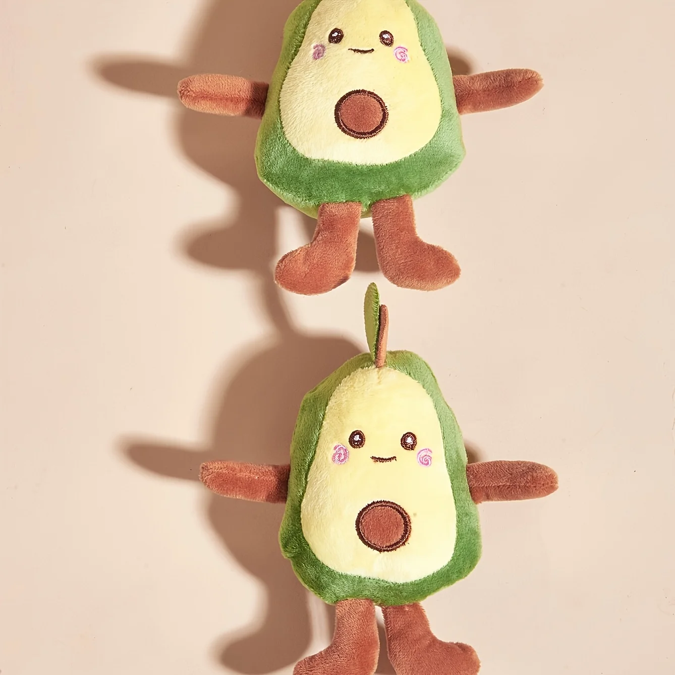 Brinquedo de Pelúcia para Cães Pequenos e Médios Abacate 15 cm - Imagem 4