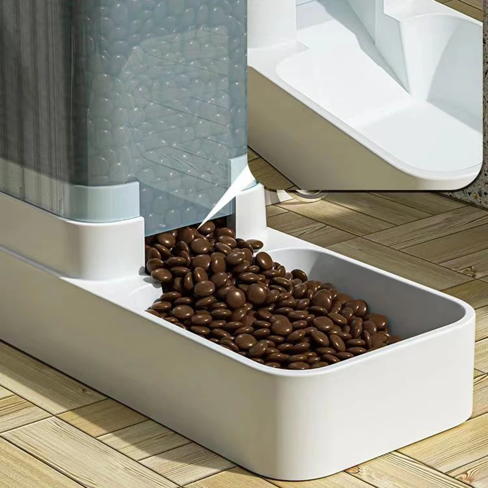 Comedouro e Bebedouro Automático para Cães e Gatos com Alimentação por Gravidade - Imagem 4