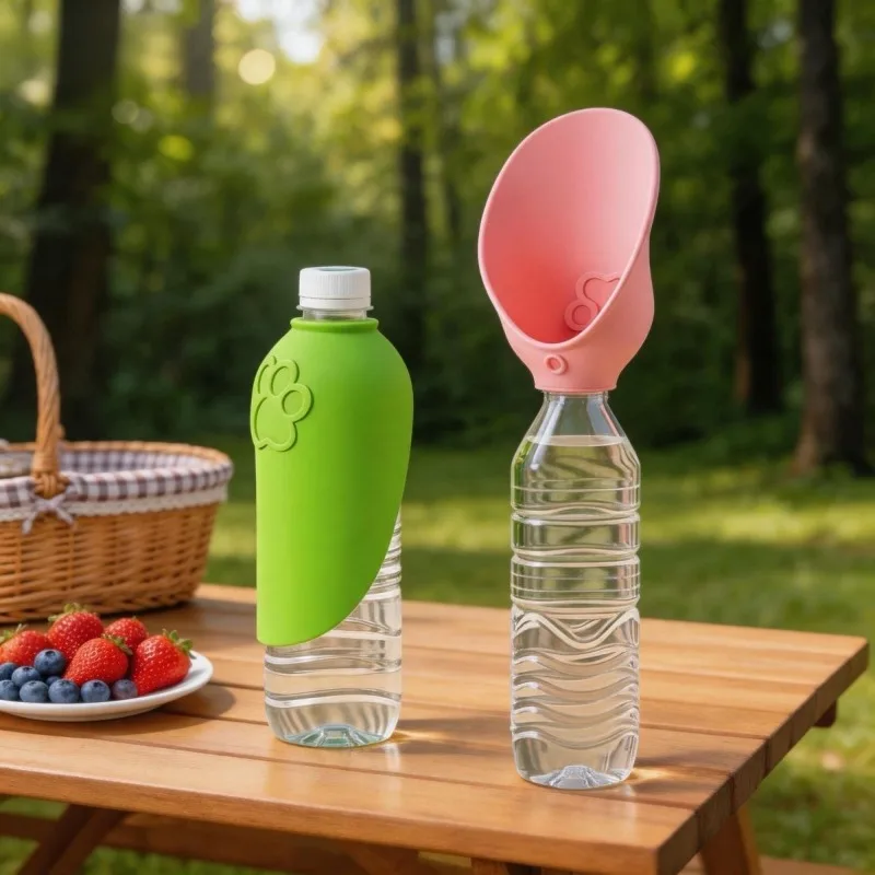 Dispensador de Água Portátil para Cães e Gatos Dobrável Verde - Imagem 3