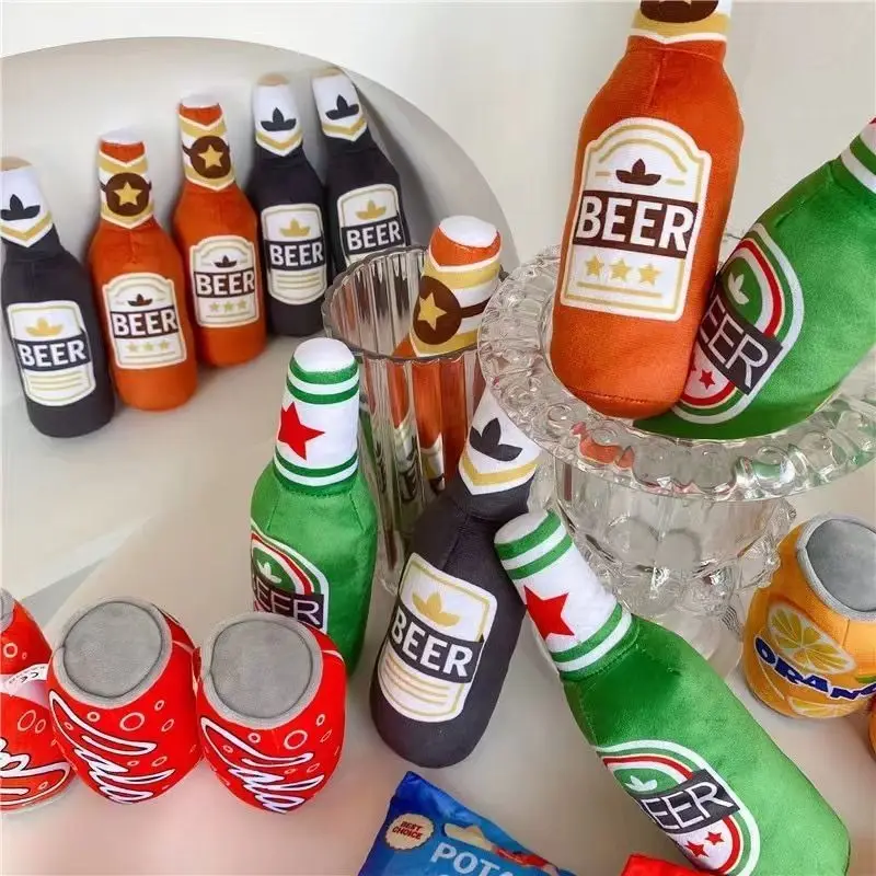 Brinquedo Garrafa de Cerveja para Cães de Pelúcia Resistente a Mordidas - Imagem 3