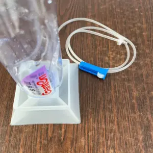 reabastecedor de água para incubadora