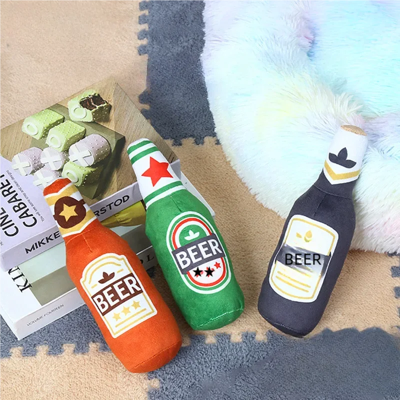 Brinquedo Garrafa de Cerveja para Cães de Pelúcia Resistente a Mordidas - Imagem 2