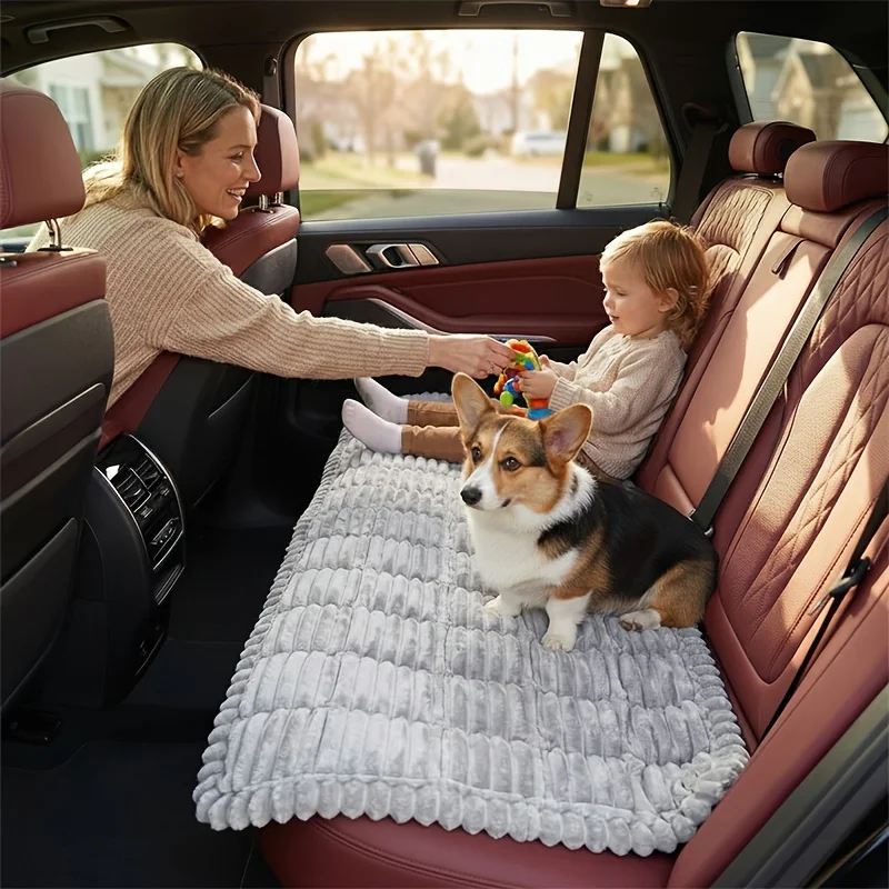 Cama para Cães de Carro Listrada com Almofada Lavável - Image 4