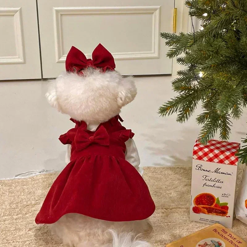 Vestido para Cães de Veludo Cotelê Vermelho para Outono Inverno - Imagem 2