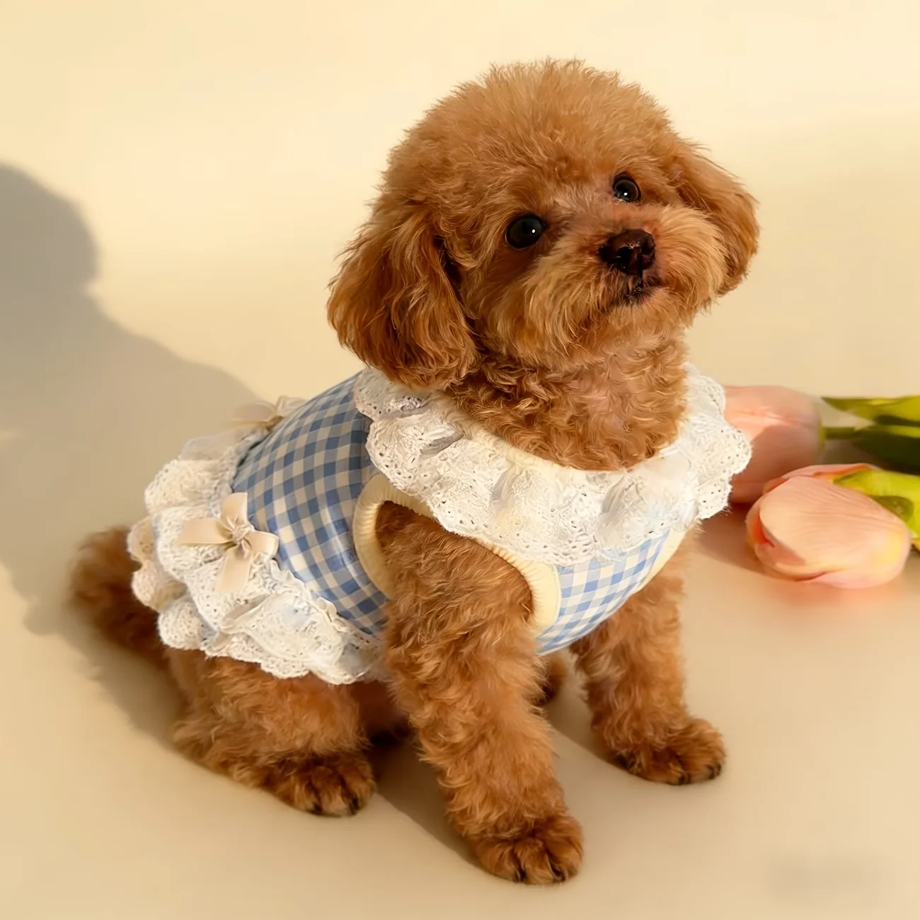 Vestido Xadrez para Cães e Gatos Pequenos com Laço e Babados - Image 3
