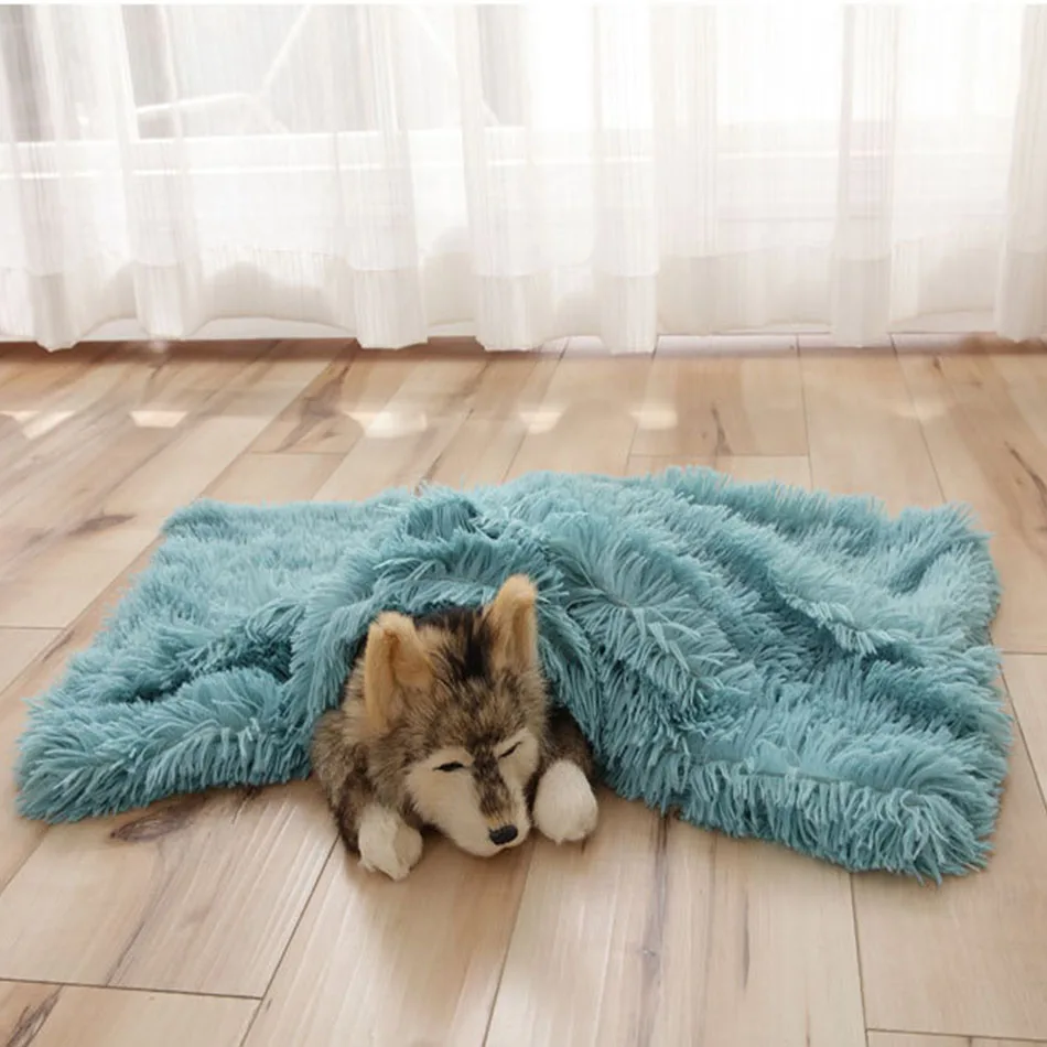Tapete para Cães e Gatos de Veludo Lavável - Imagem 3