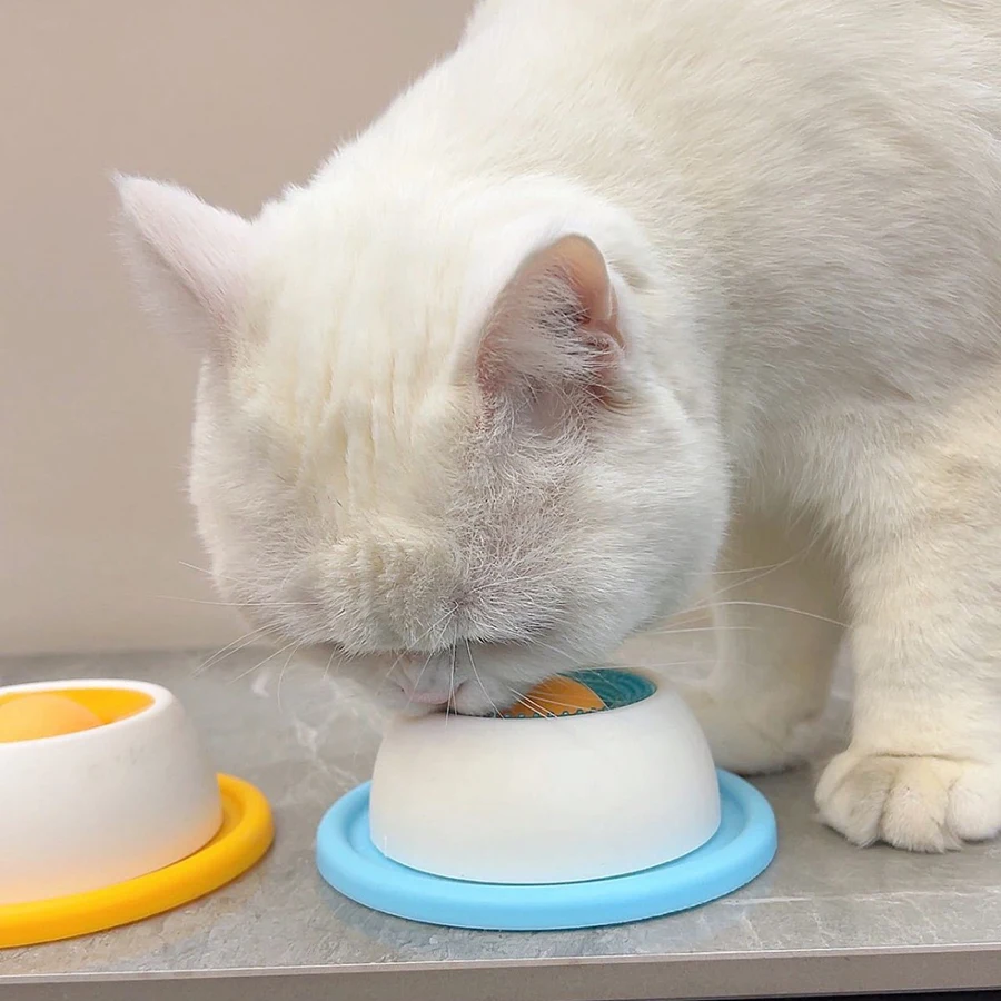 Brinquedo Interativo para Cães e Gatos com Dispensador Lento de Comida - Imagem 6