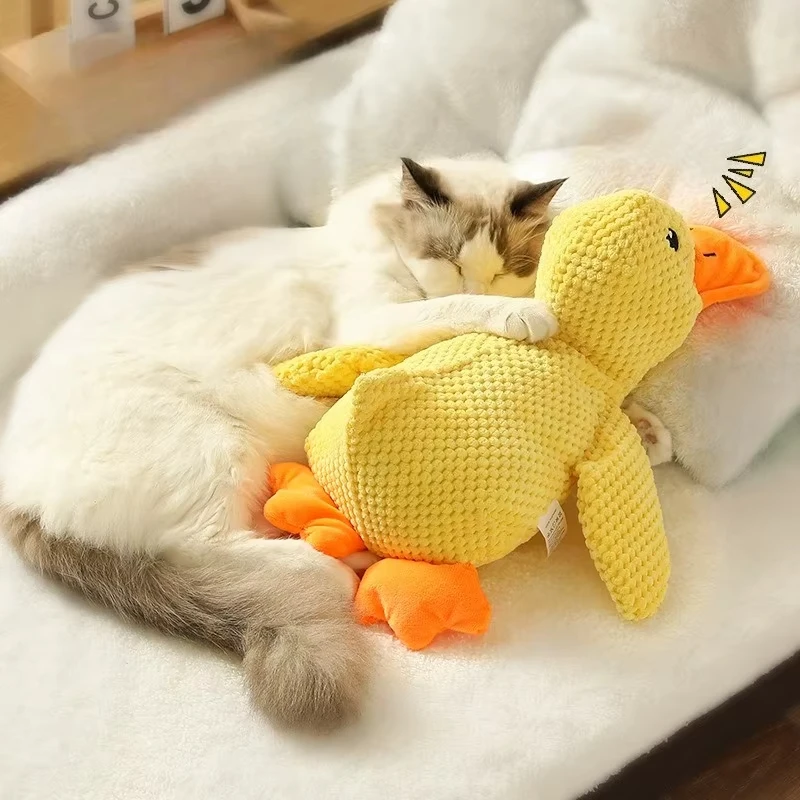 Brinquedo de Pelúcia para Cães com Som de Patadas - Imagem 4