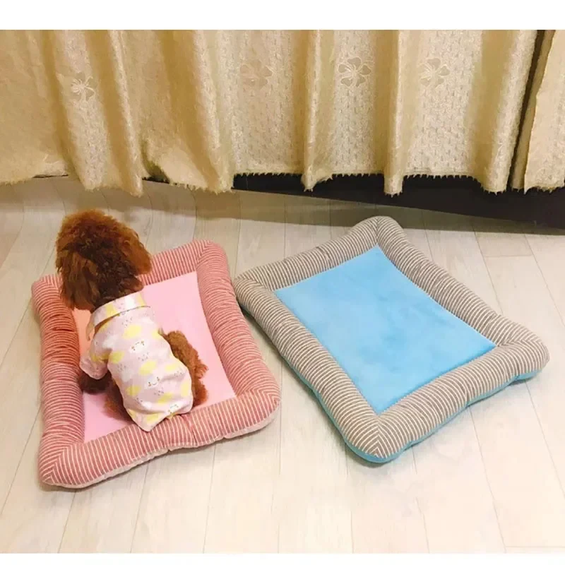 Tapete Gelado para Cães e Gatos de Seda Gelo Macia para Verão - Imagem 5