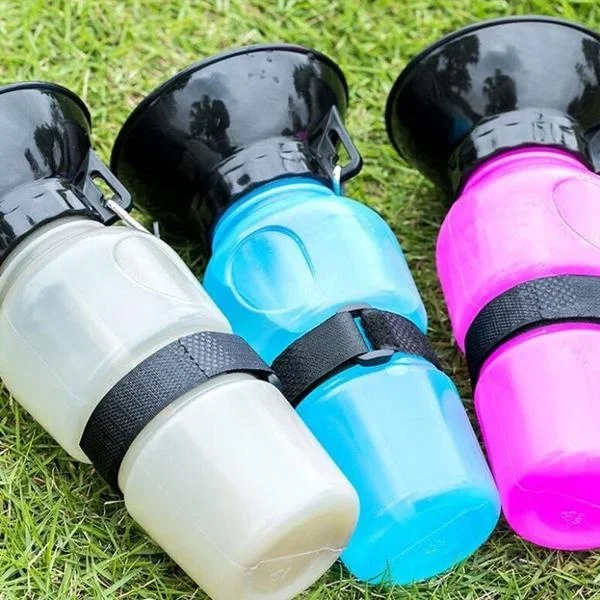 Garrafa de Água Portátil para Cães e Gatos 500ml para Viagem - Imagem 3