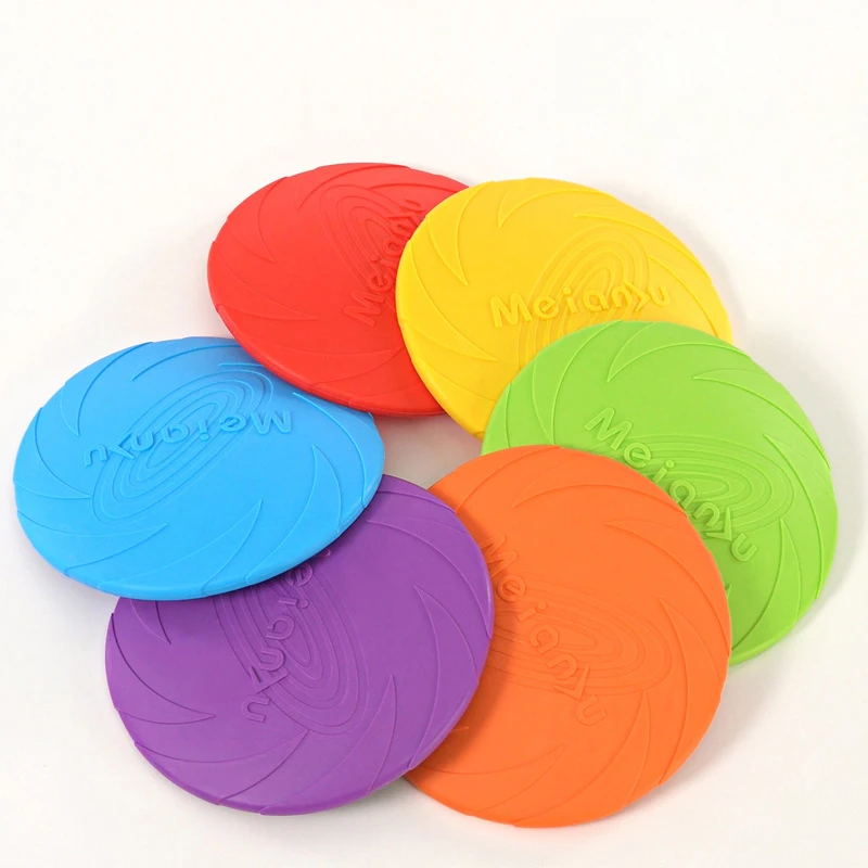 Brinquedo Disco Voador para Cães de Silicone Macio para Jogar ao Ar Livre - Imagem 6