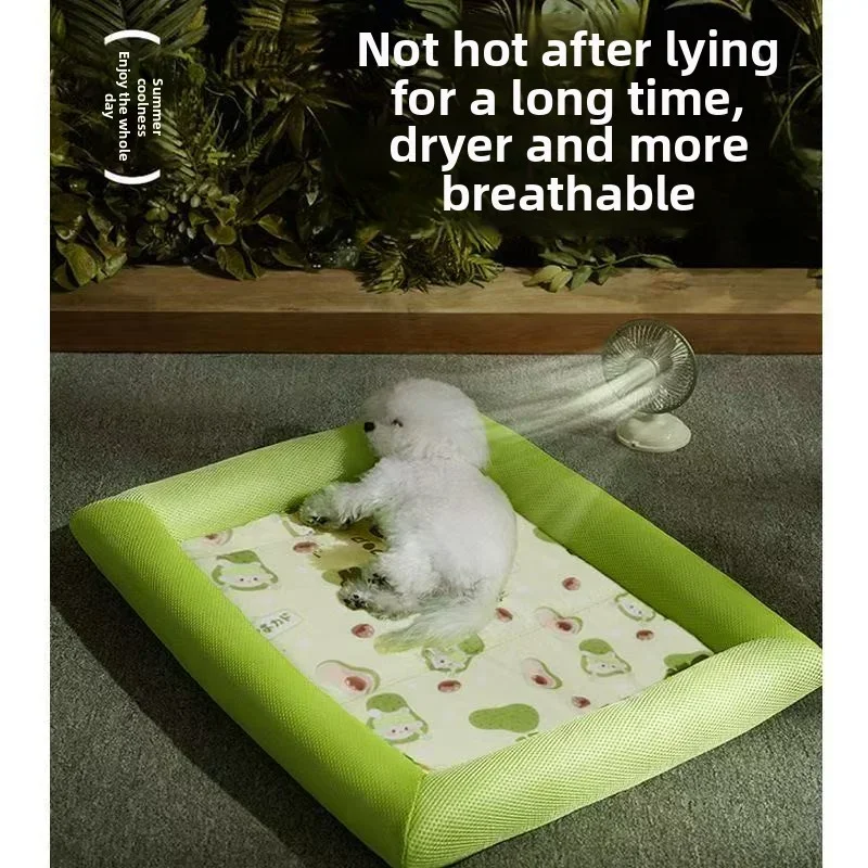 Cama Refrescante para Cães Pequenos e Médios com Tecido Gelado - Imagem 3