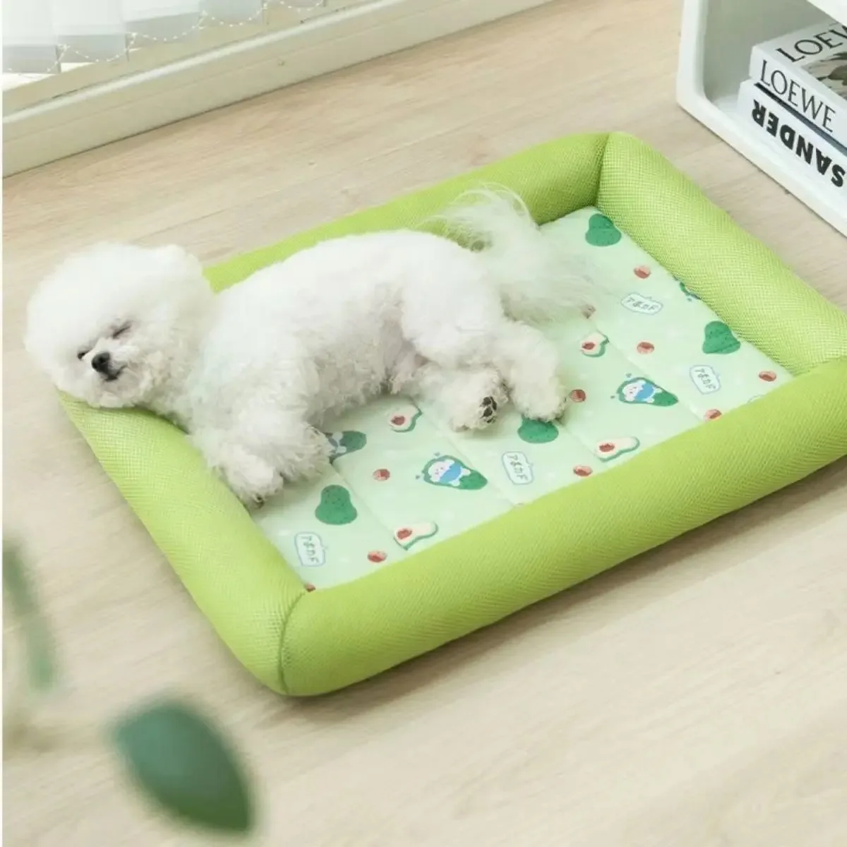 Cama Refrescante para Cães Pequenos e Médios com Tecido Gelado - Imagem 2