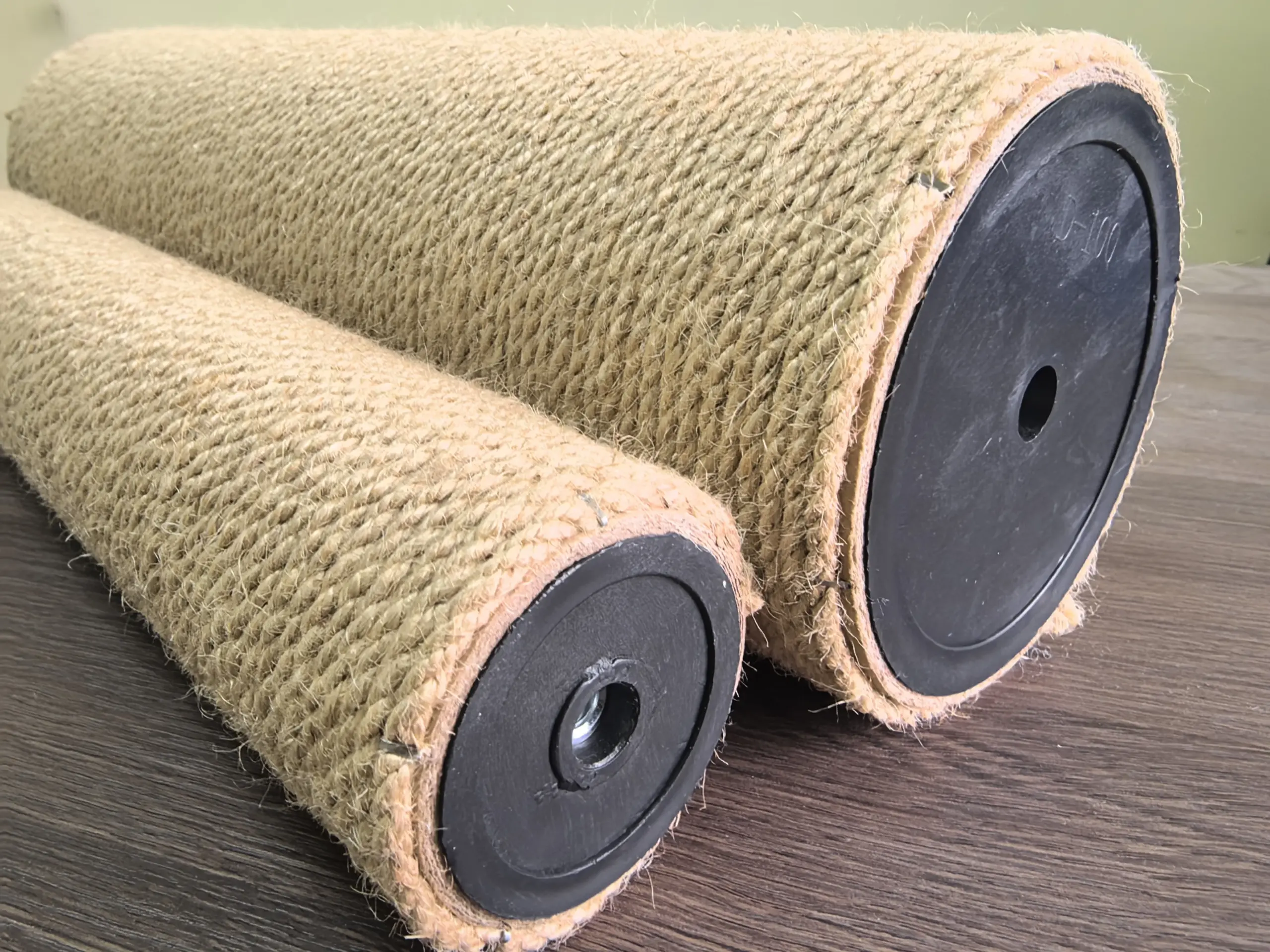 Poste Arranhador para Gatos com Corda de Sisal - Imagem 2