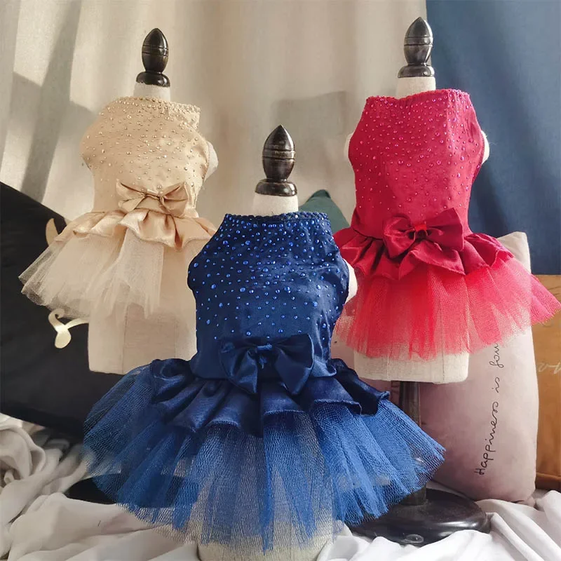 vestido de renda para cães e gatos